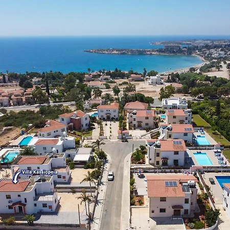 Kassiopeia By Villa Peyia