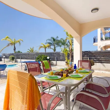 Kassiopeia By Villa Peyia