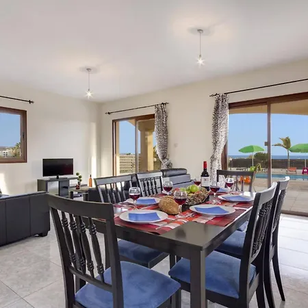 Villa Kassiopeia By *