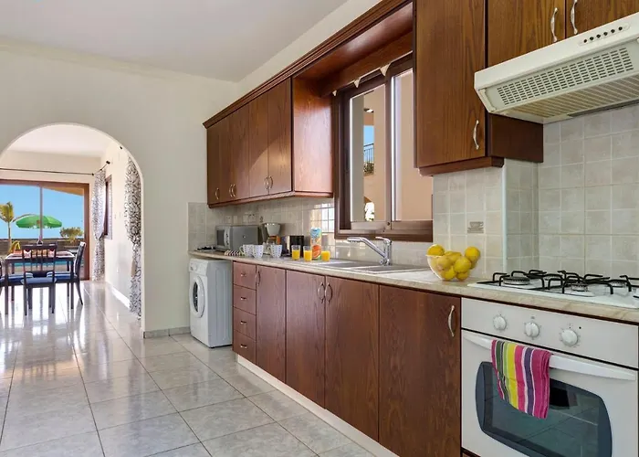 Kassiopeia By Vila Pegeia